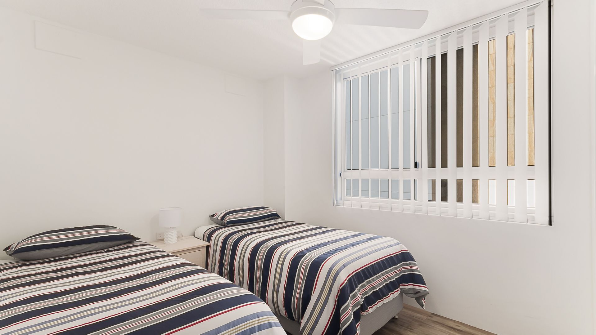 Rainbow Pacific Unit 15 - Beachfront unit a great spot for a family beach holiday with Wi-Fi Inc. — image 11