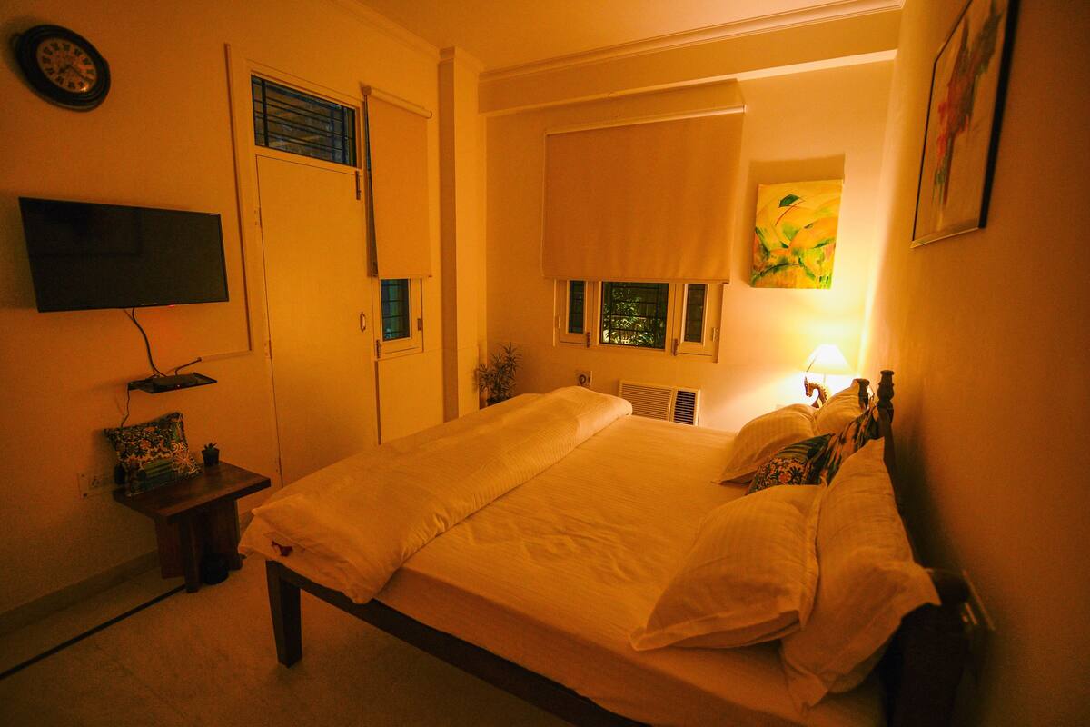 Superior tweepersoonskamer, 1 kingsize bed, balkon | Luxe beddengoed, geluiddichte muren, een strijkplank/strijkijzer