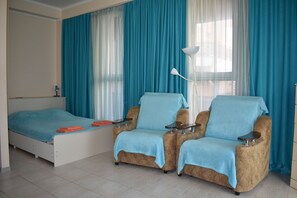 Apartment, 1 Queen-Bett, Nichtraucher | Bügeleisen/Bügelbrett, kostenlose Babybetten, kostenloses WLAN