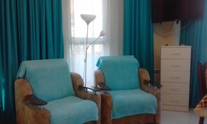 Apartment, 1 Queen-Bett, Nichtraucher | Bügeleisen/Bügelbrett, kostenlose Babybetten, kostenloses WLAN