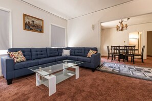 TV - Cozy&charming Gem 2bd l Ktown/hollywood (Los Angeles)