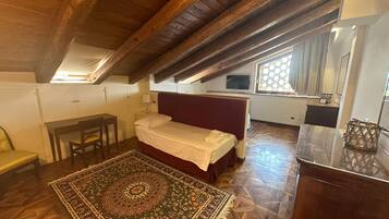 Deluxe-Suite, 1 Schlafzimmer, Nichtraucher, Gartenblick