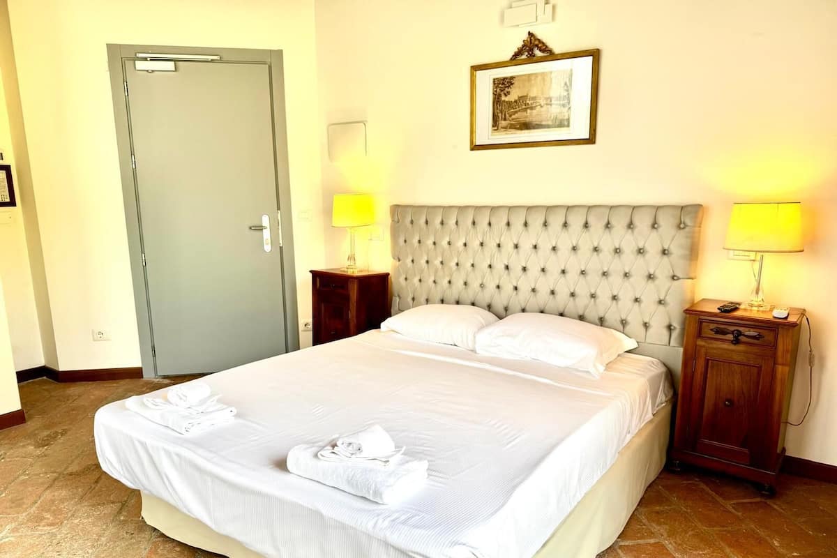 Standaard suite | 1 slaapkamer, Italiaanse Frette-lakens, luxe beddengoed