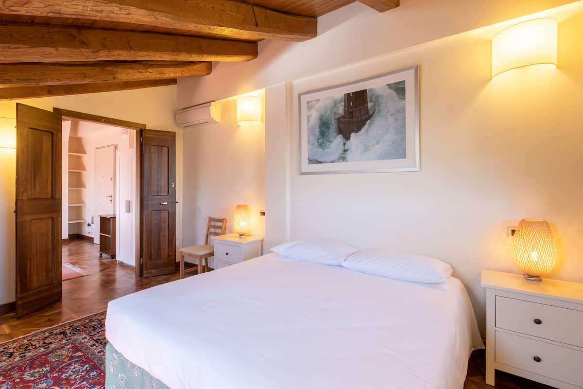 Executive suite, 2 slaapkamers | 1 slaapkamer, Italiaanse Frette-lakens, luxe beddengoed