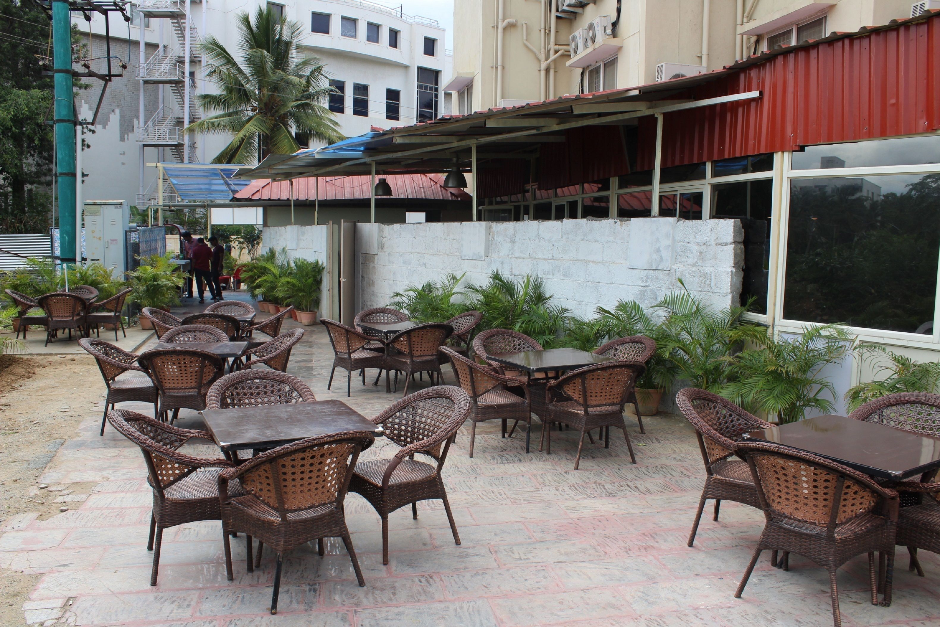 Tempat makan outdoor