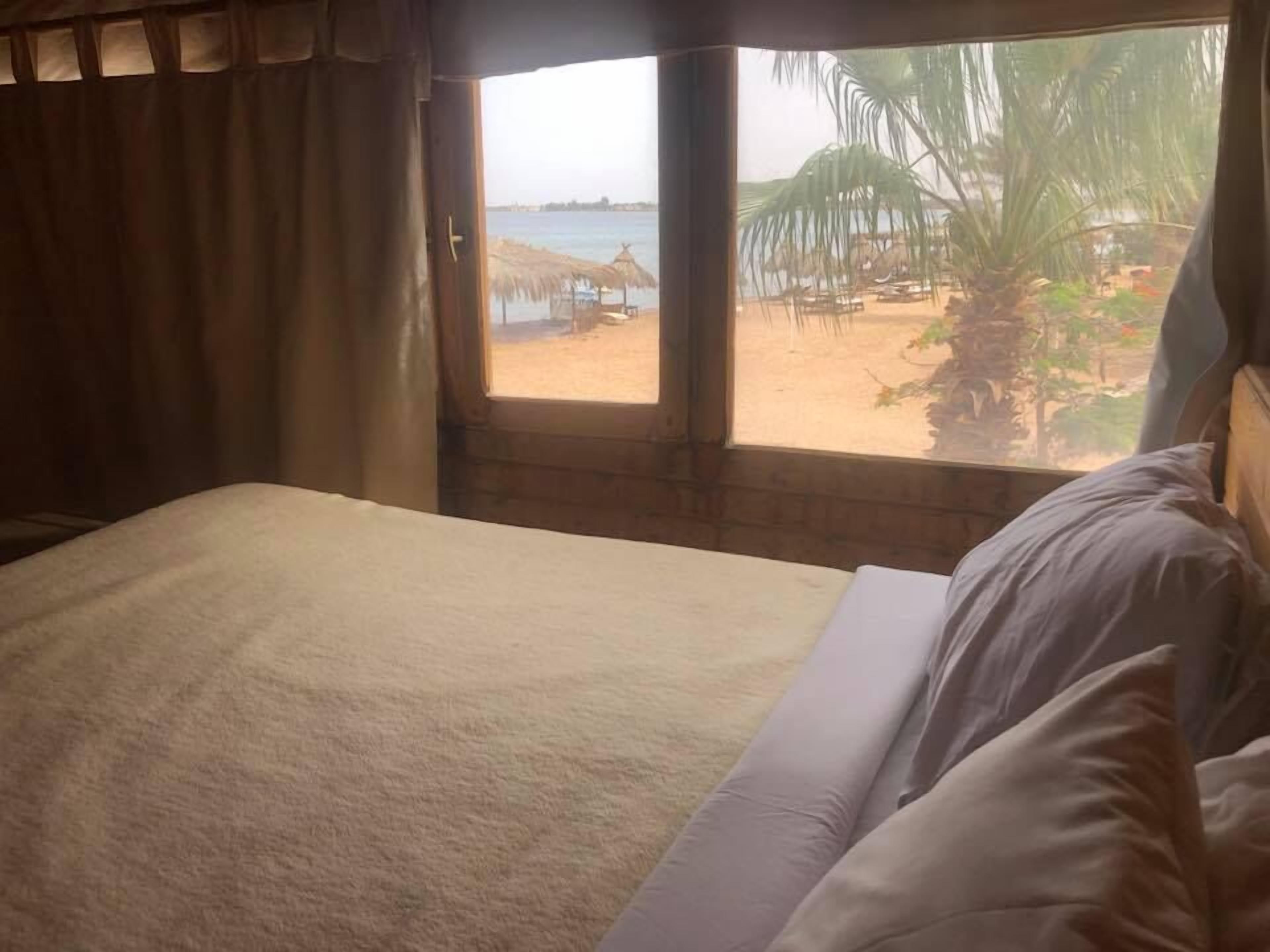 Double Room, Non Smoking | Blackout curtains, soundproofing, free WiFi