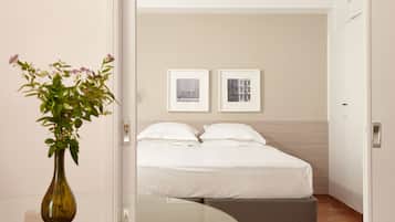 Luxe beddengoed, geluiddichte muren, een strijkplank/strijkijzer