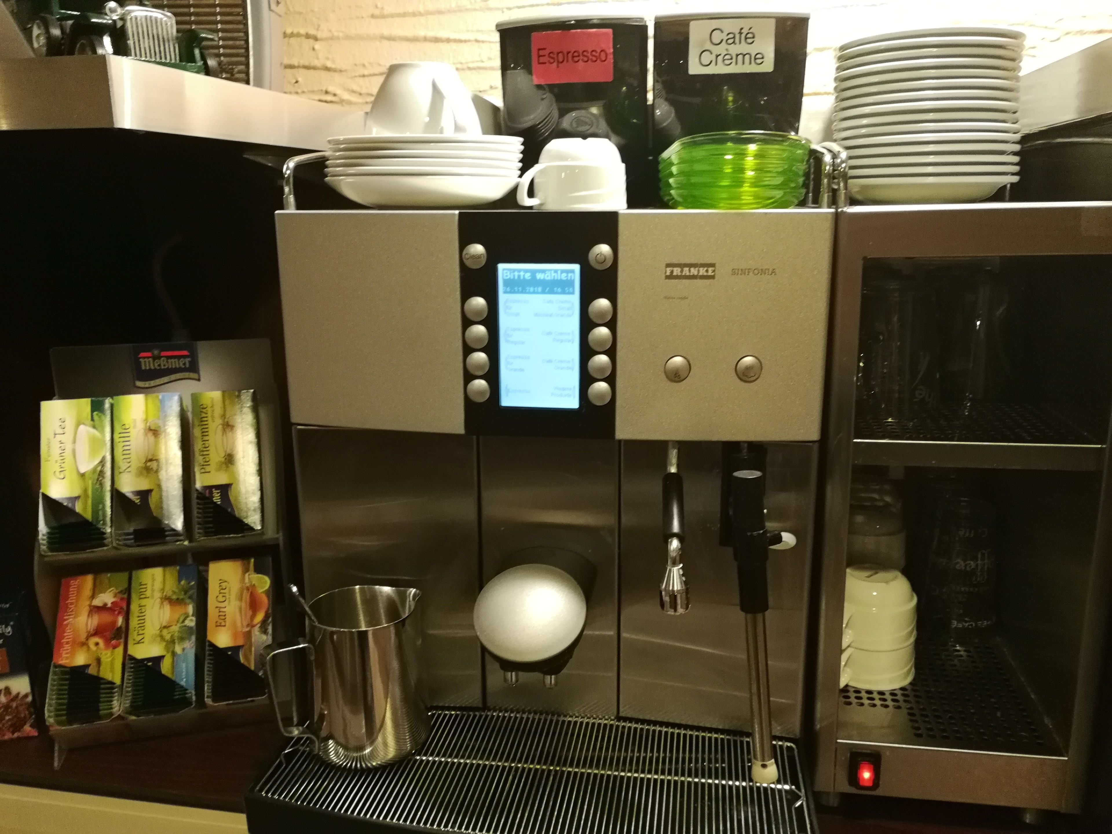 daily continental breakfast (eur 12 per person)