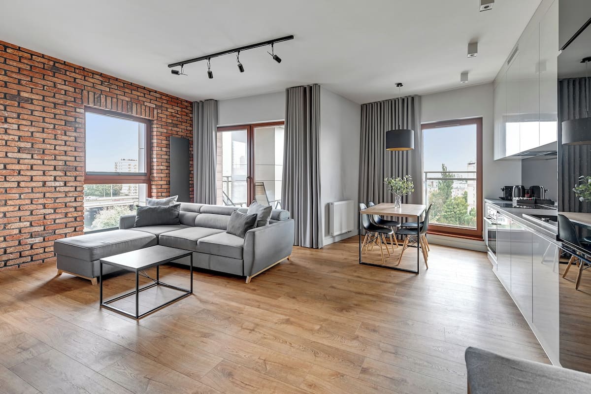Deluxe Apartment, 1 Queen Bed with Sofa bed, River View | Hypo-allergenic bedding, individually decorated, individually furnished