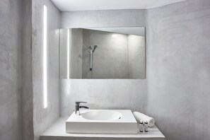 Apartment | Bathroom sink - Acropolis Museum Apartment (Athens)