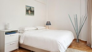 Accès au Wi-Fi (inclus), literie fournie