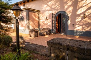 Property grounds - Villetta Capodimonte Guest House (Naples)