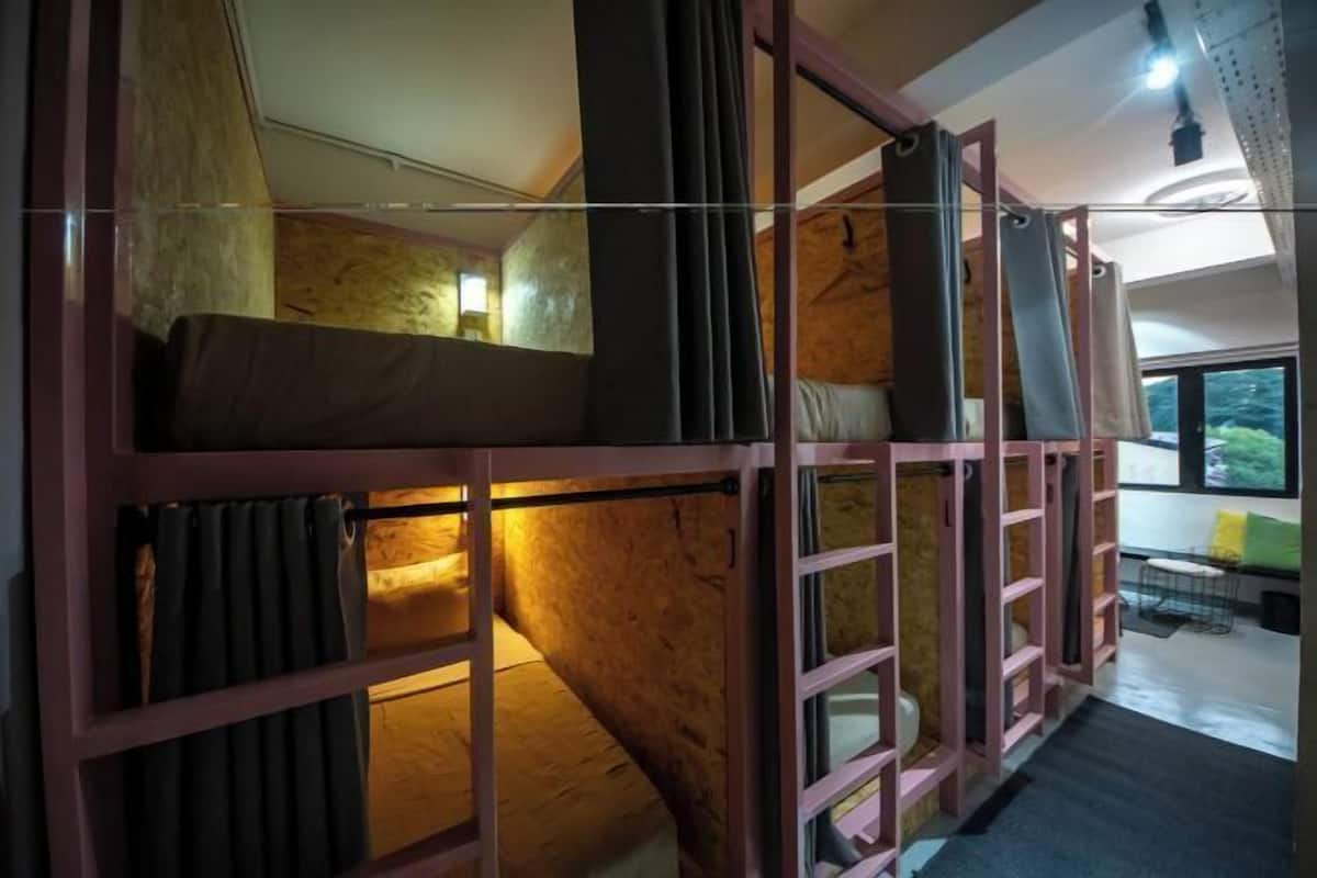Blackout curtains, free WiFi, bed sheets