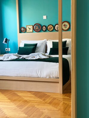 Kahden hengen deluxe-huone | Työpöytä, äänieristys, silitysrauta/-lauta, ilmainen Wi-Fi