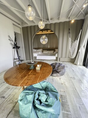 Basic-Zimmer (A) | Wohnbereich