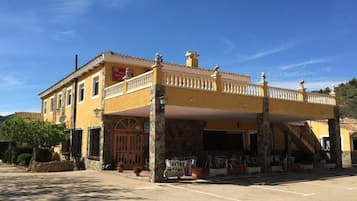 Fachada del alojamiento