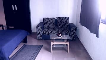 Exclusive Room, 1 King Bed, Non Smoking | Egyptian cotton sheets, iron/ironing board (on request), WiFi (free)