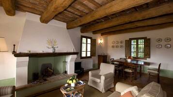 Vila, 6 kamar tidur | Ruang keluarga | TV