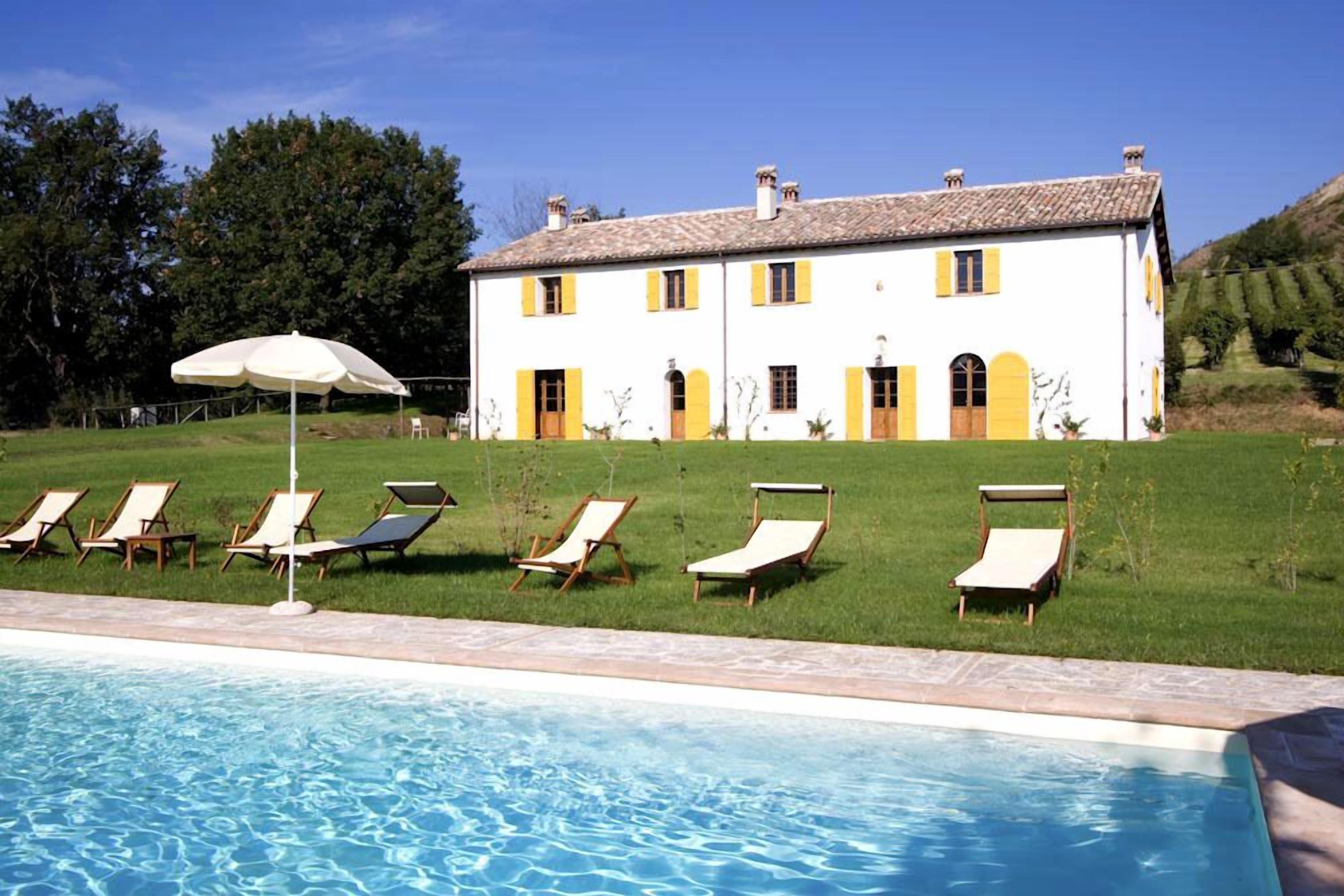 Seasonal outdoor pool, pool umbrellas, sun loungers