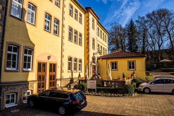 Bagian depan properti