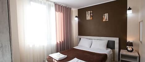 Chambre Double Ville | Vue sur la rue