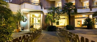 Mini Palace Hotel