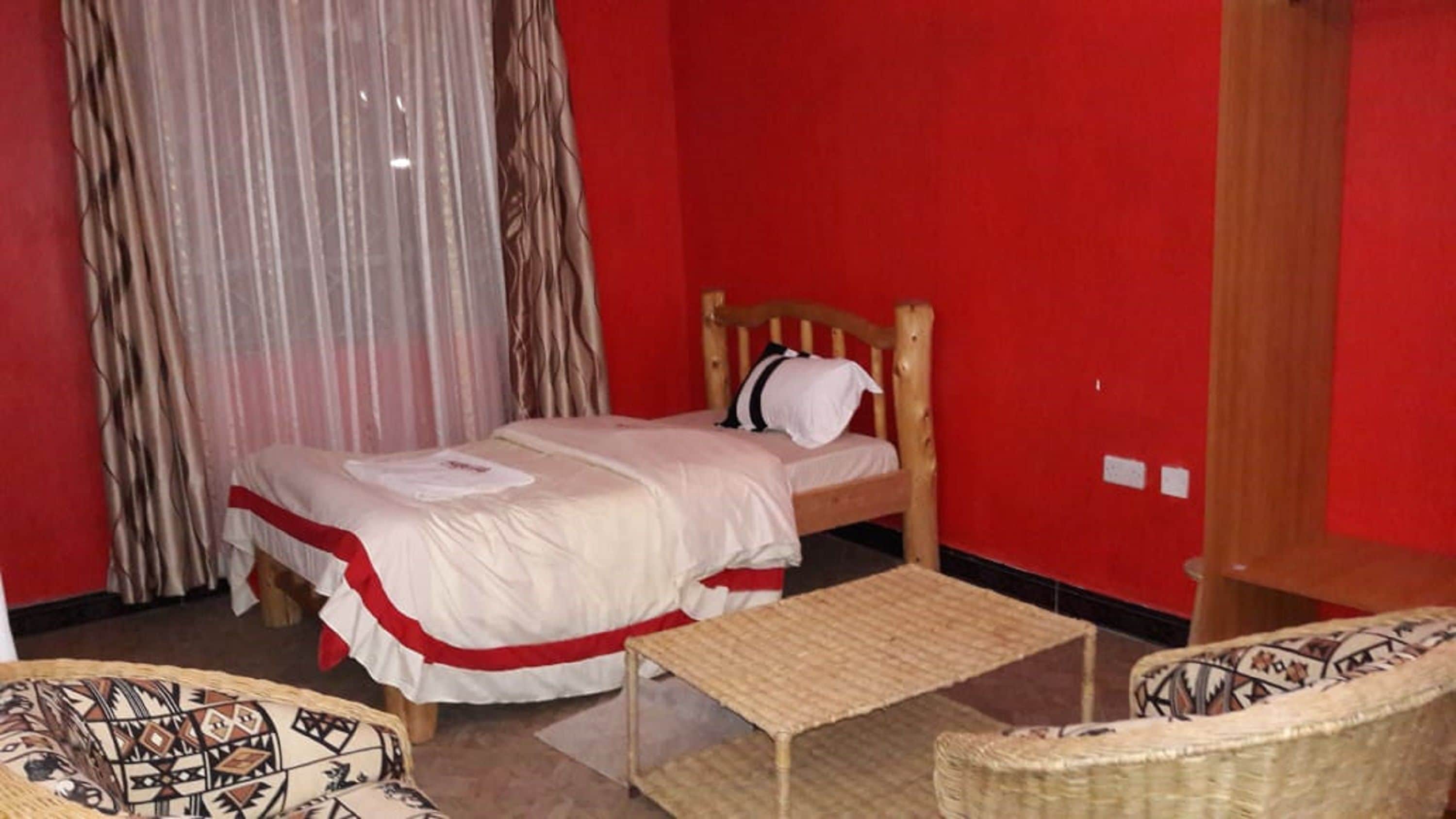 standard room | desk, blackout curtains, cots/infant beds, free wifi