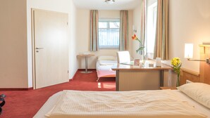Room - Pension Futterknecht (Burgau)