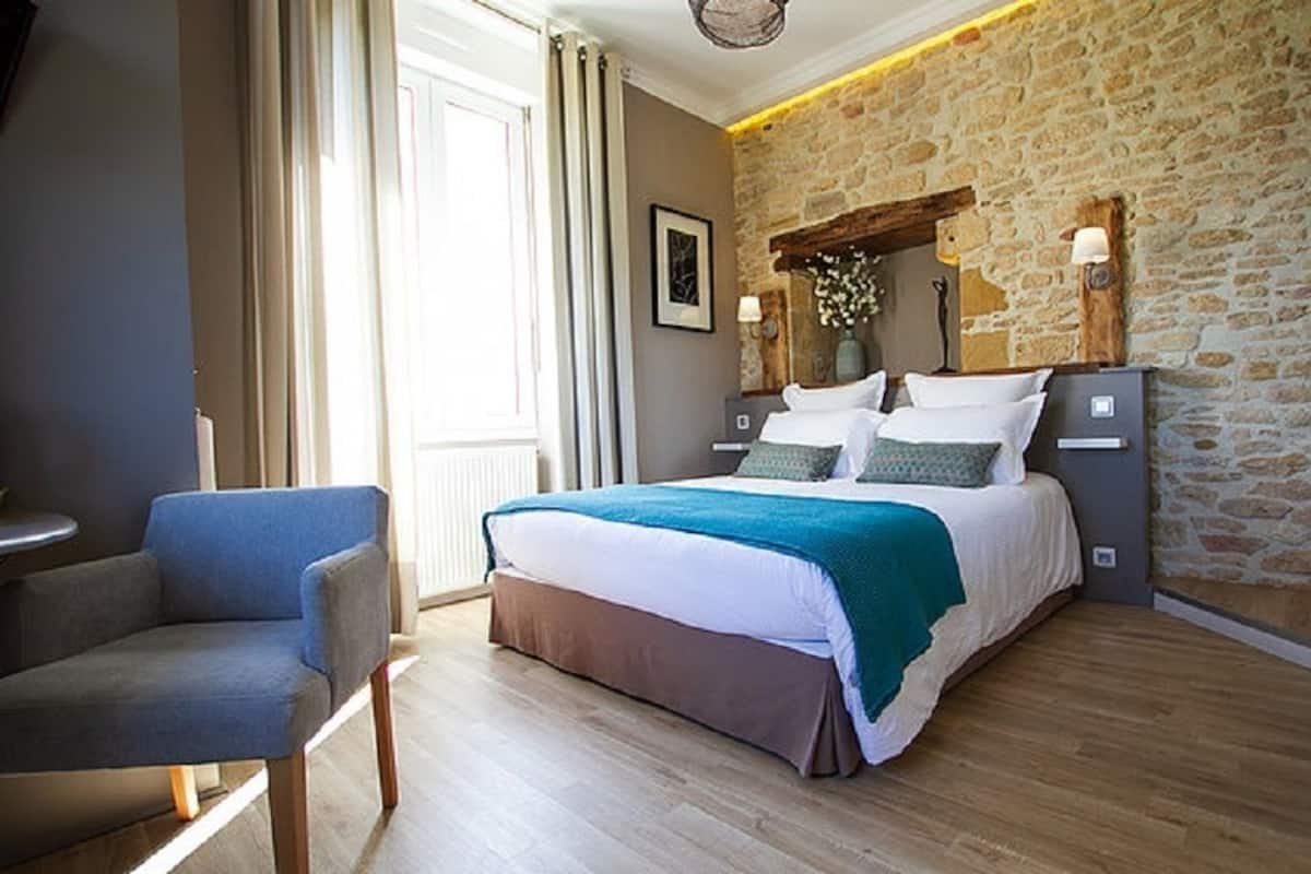 Tweepersoonskamer | Babybedden (toeslag), gratis wifi, individueel gedecoreerd