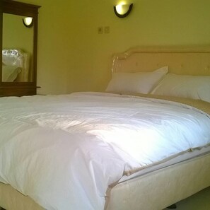 Double Room - Griya Imafa Guesthouse (Batu)