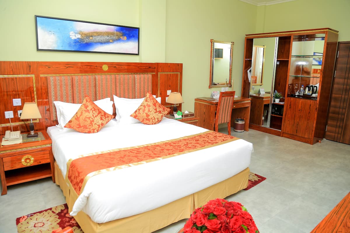 Ropa de cama de alta calidad y minibar