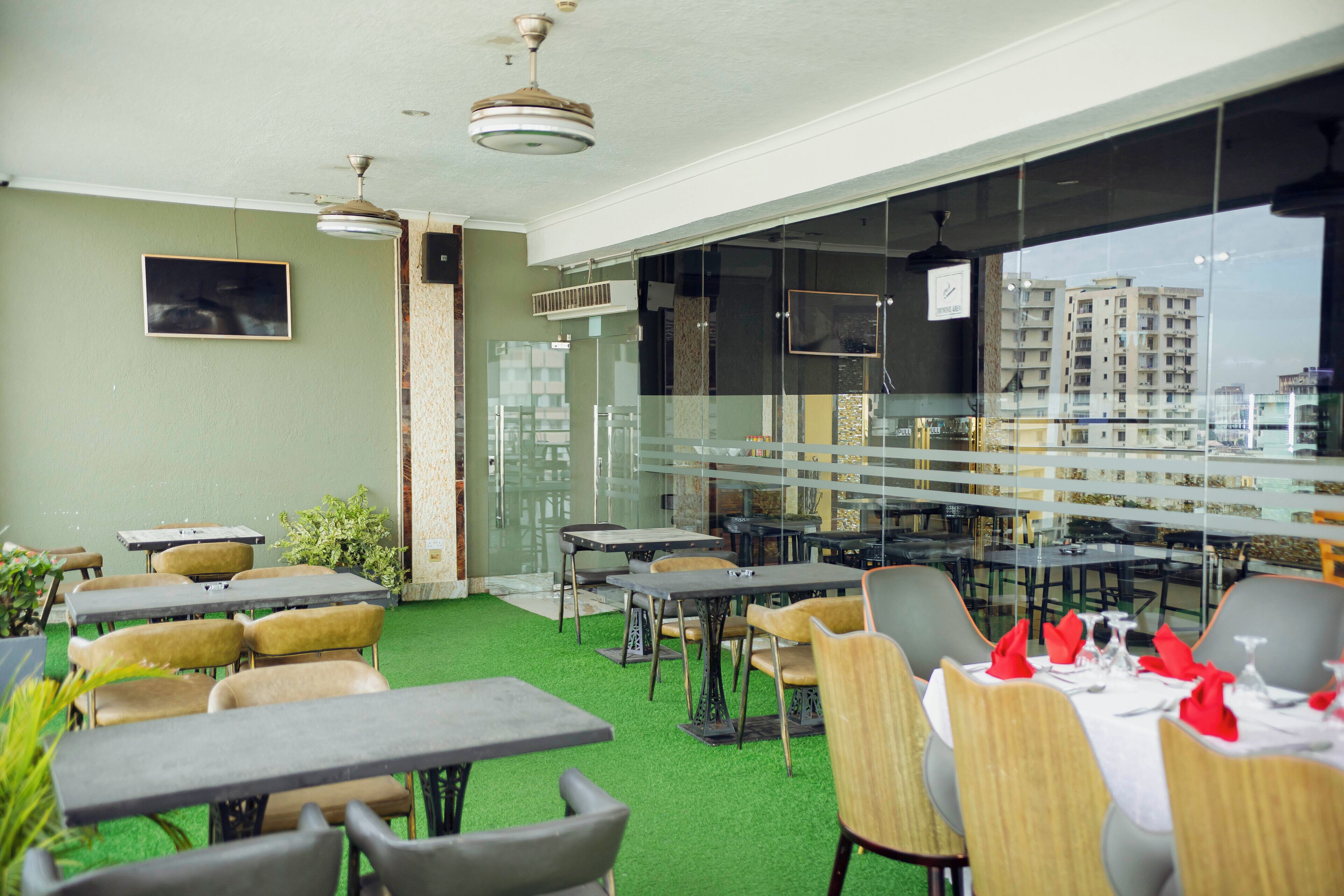 Foto - Tiffany Diamond Hotels LTD - Makunganya