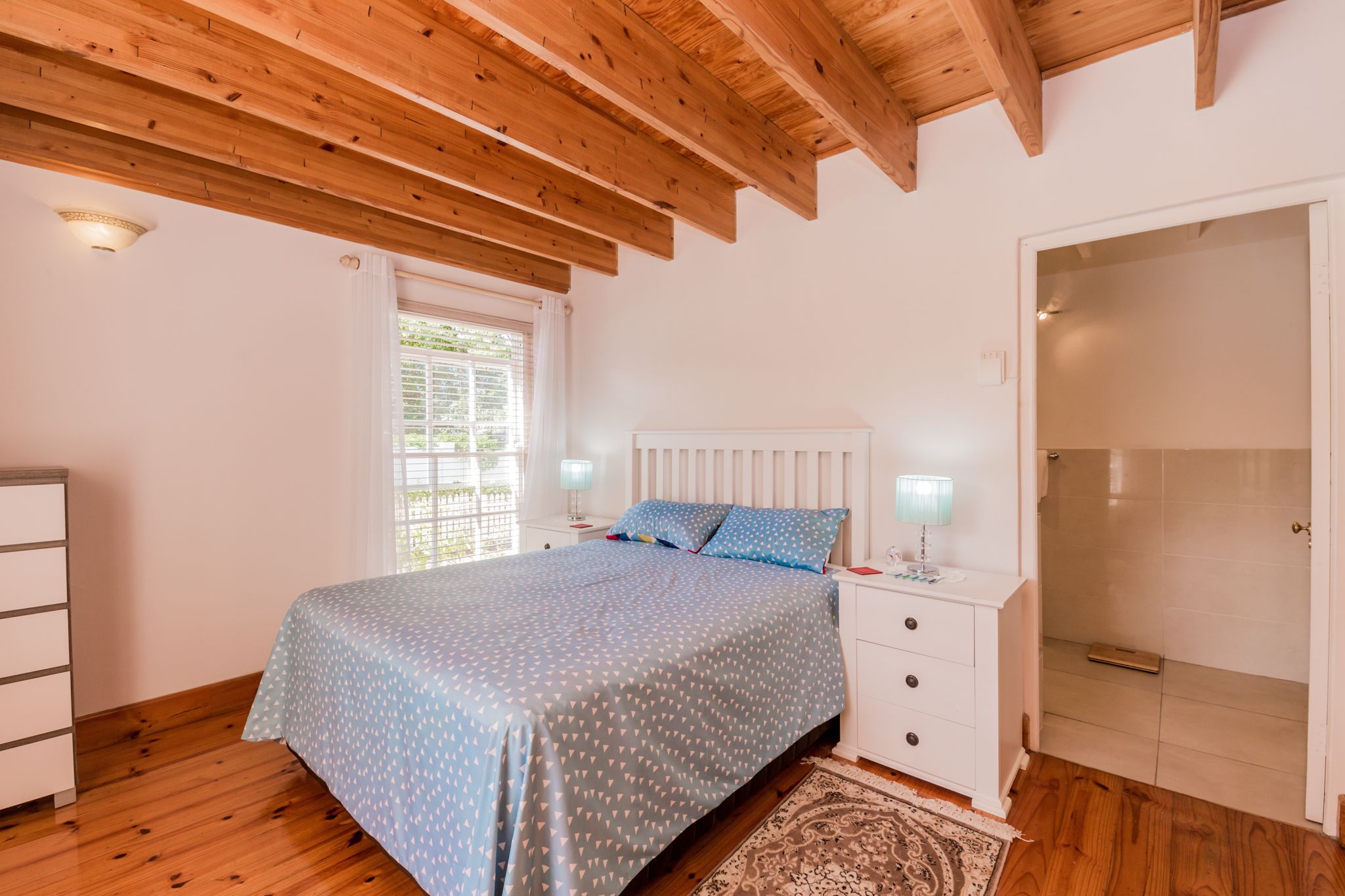 Luxury Villa, Multiple Beds, Non Smoking, Mountain View | 3 bedrooms, in-room safe, iron/ironing board, free WiFi