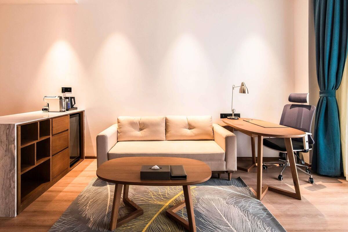 埃及棉床单、高档床上用品、记忆海绵床垫、免费迷你吧物品