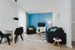Business Apartment | Living room | LCD TV - ShortStayPoland Kasprzaka - B56 (Warsaw)