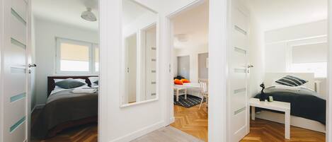 Apartment | 2 bedrooms, desk, blackout curtains, iron/ironing board