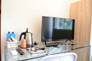 Double Room, Shared Bathroom | Room amenity - Dreaming Piazza Bra (Verona)