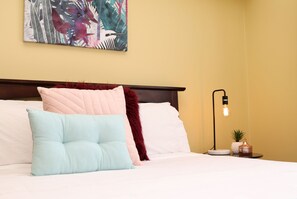 Family House, 2 Bedrooms - Brunswick Renaissance - Rejuvenate Stays (Brunswick West)