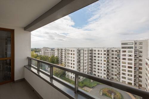 Apartment, Mehrere Betten, Nichtraucher, Blick auf den Innenhof | Balkon