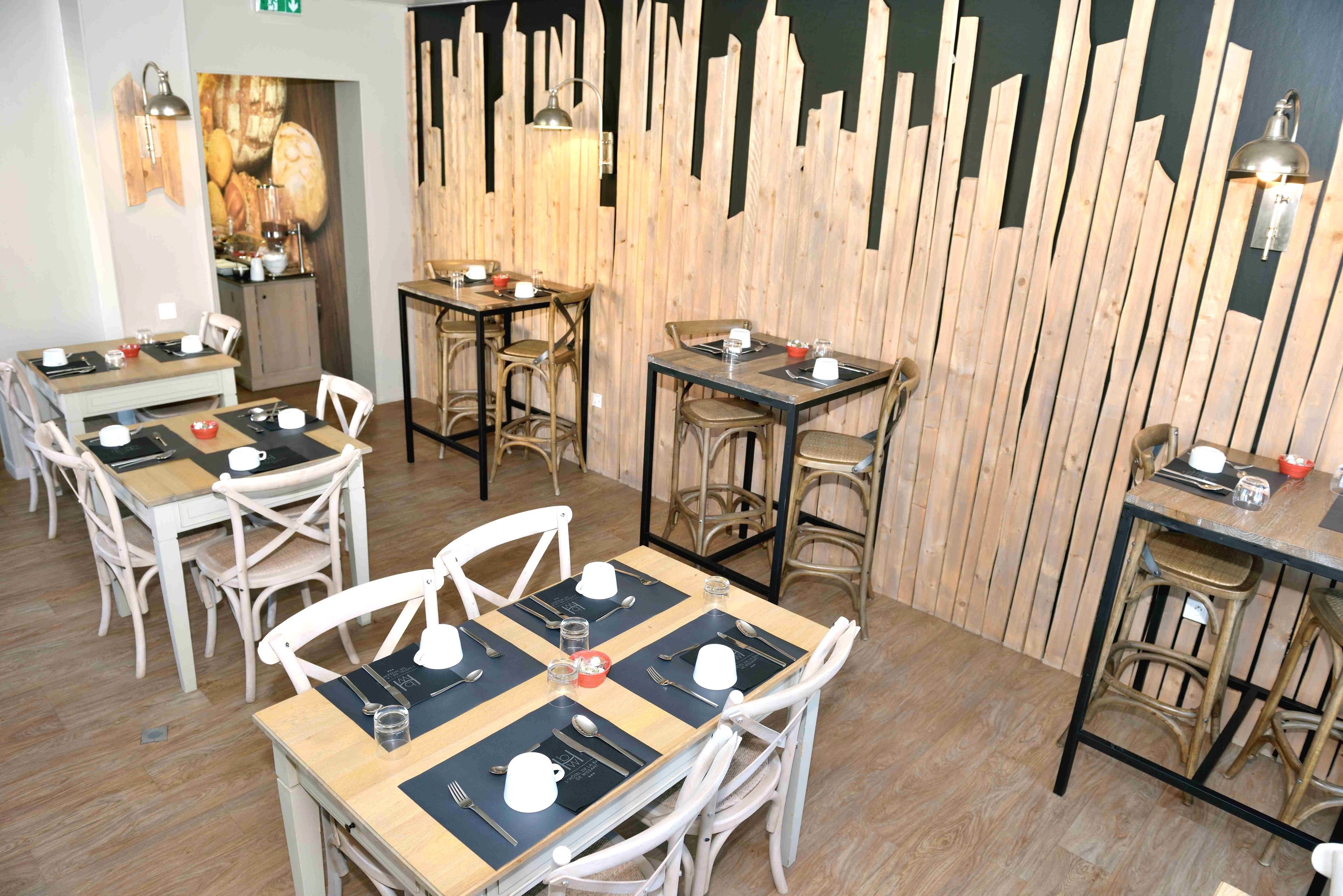 Daily buffet breakfast (EUR 14 per person)