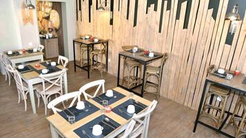 Daily buffet breakfast (EUR 14 per person)