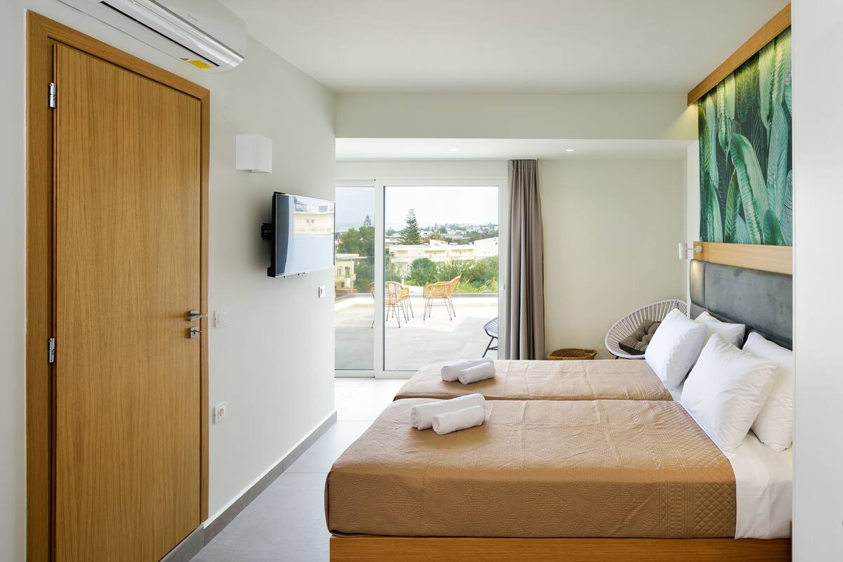 one bedroom suite with terrace and sea view | 1 bedroom, in-room safe, desk, laptop workspace