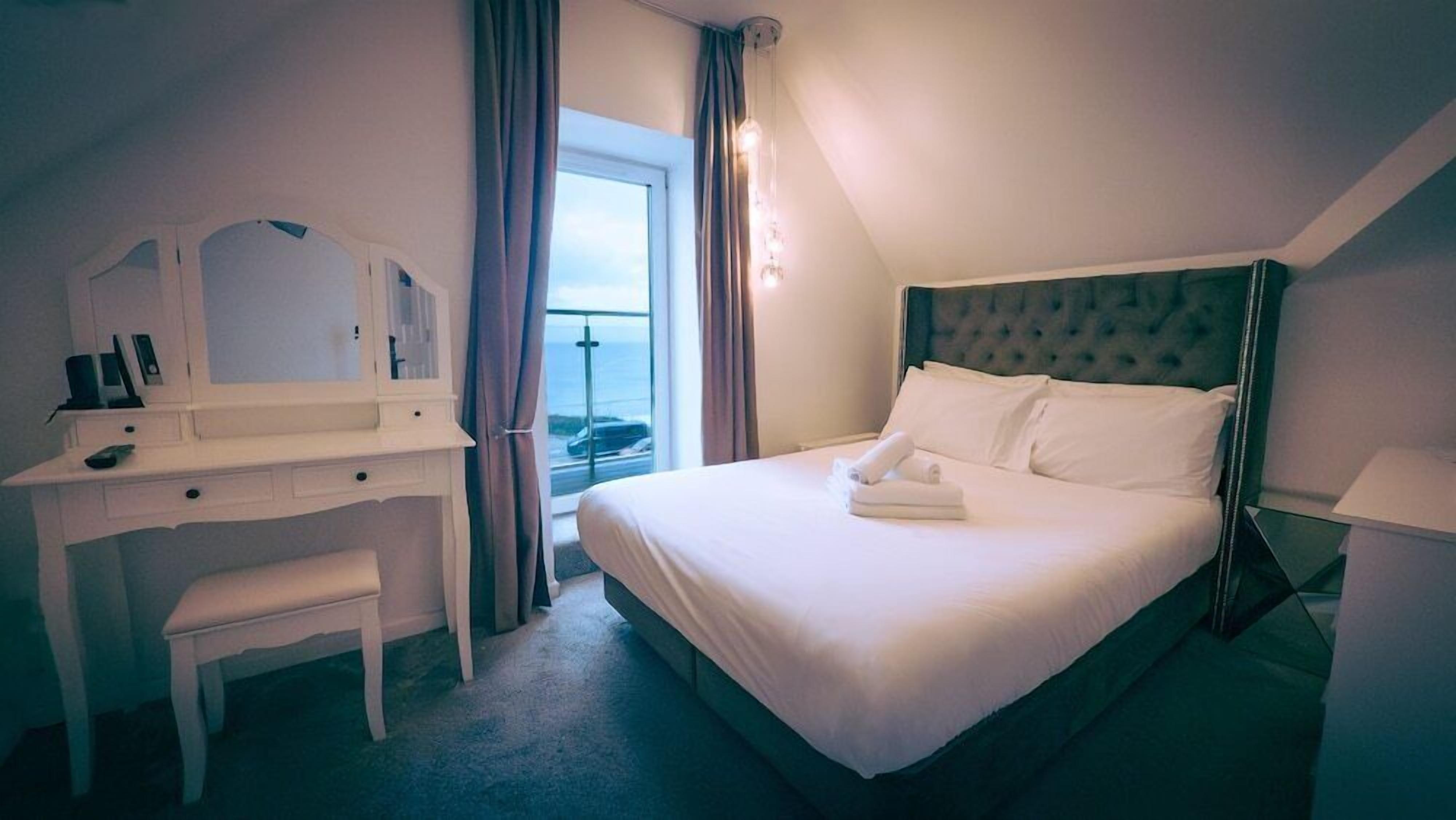 Desk, iron/ironing board, cribs/infant beds, free WiFi