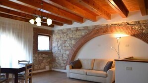 Apartment, 2 Bedrooms | Living area - Agriturismo alla Corte (Costabissara)