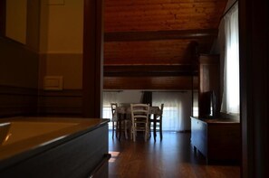 Dining - Agriturismo alla Corte (Costabissara)
