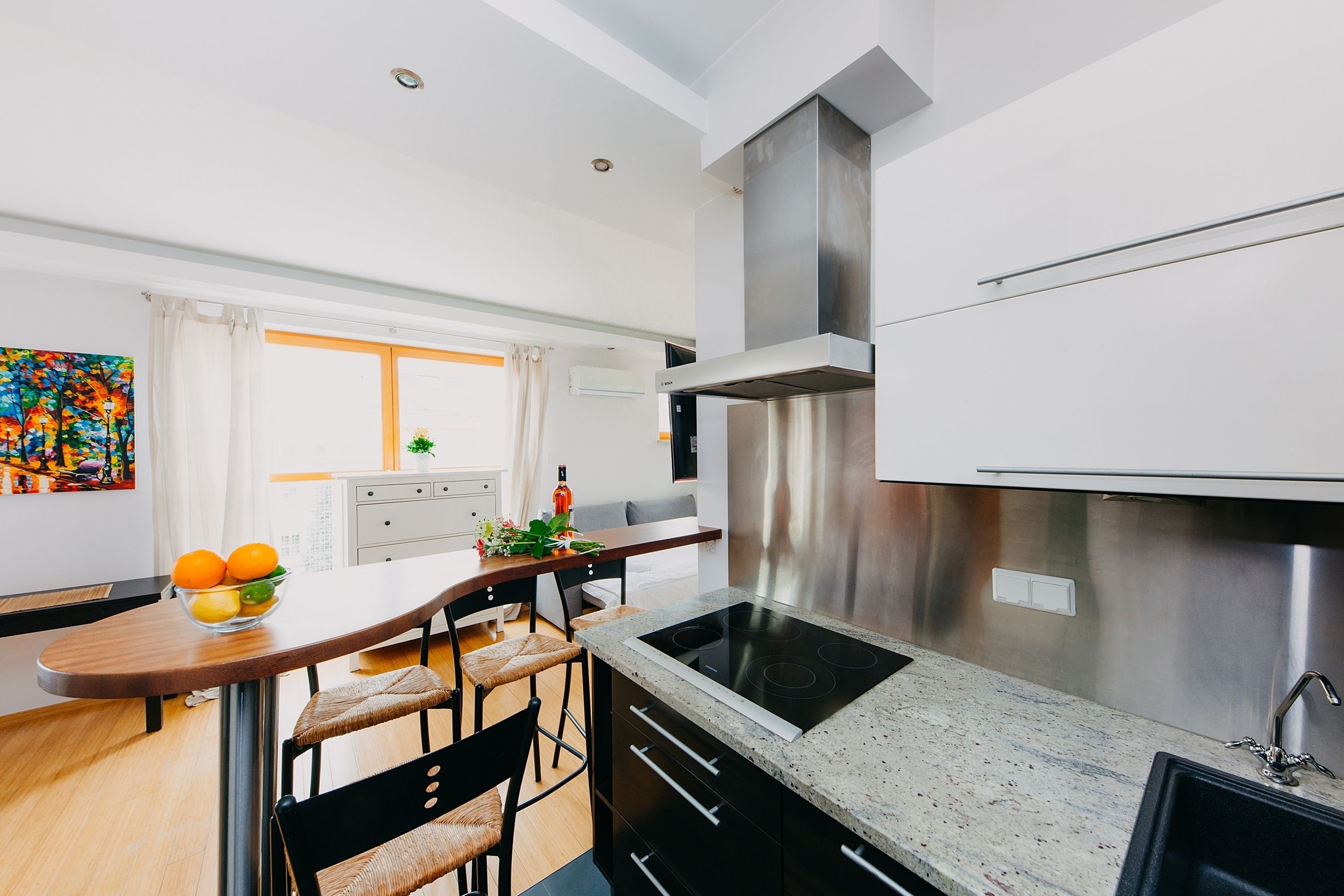 Business Apartment, 1 Queen Bed with Sofa bed, Non Smoking, City View | Private kitchen | Full-sized fridge, microwave, oven, stovetop