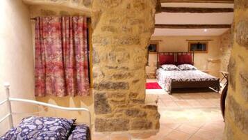 Family Quadruple Room (La chambre de la Tour) | Iron/ironing board, free cribs/infant beds, free WiFi, bed sheets