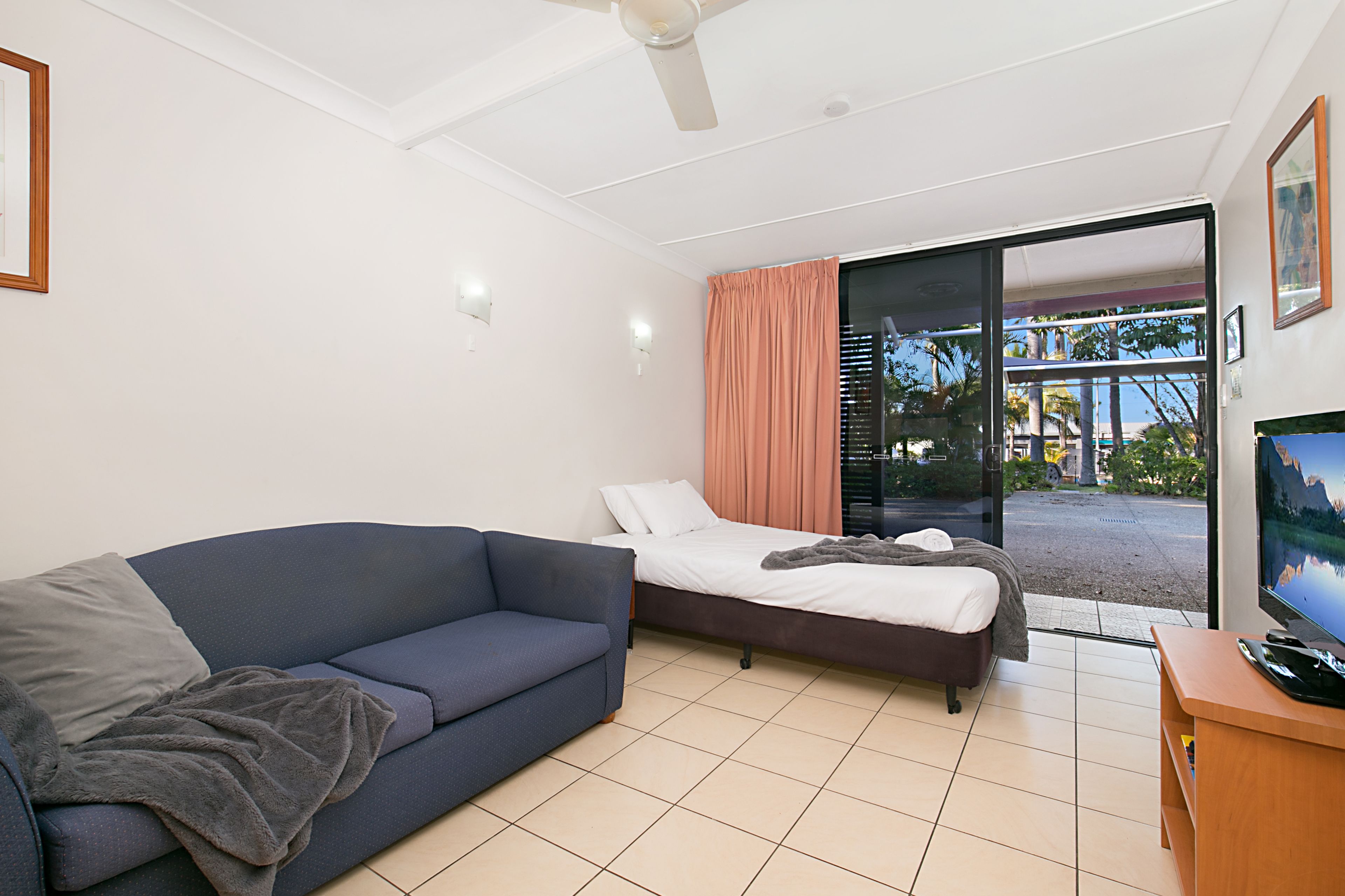 Deluxe Family Suite | Extra beds