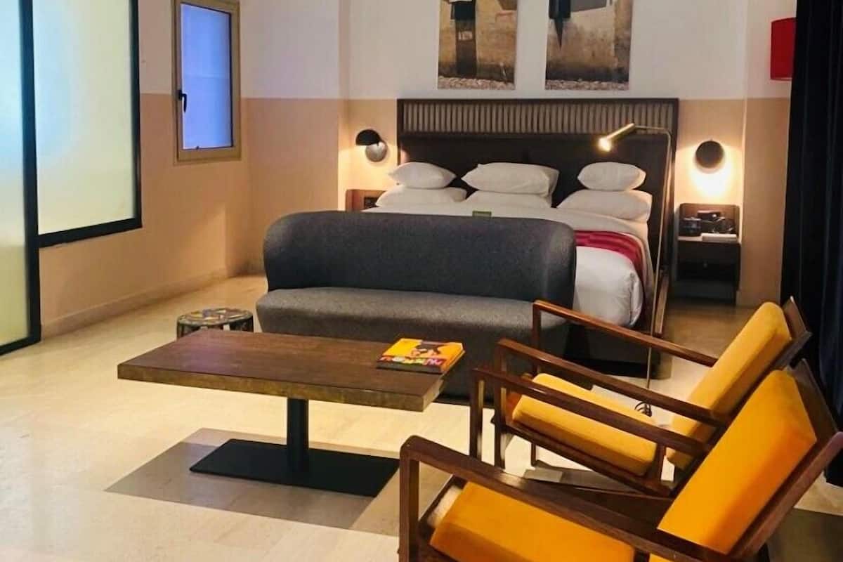 Suite, niet-roken | 1 slaapkamer, lakens van Egyptisch katoen, luxe beddengoed