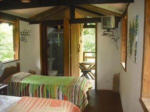 Chalet | Tabla de planchar con plancha, wifi gratis y ropa de cama 